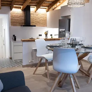 Niu Del Sol , Vic Espagne